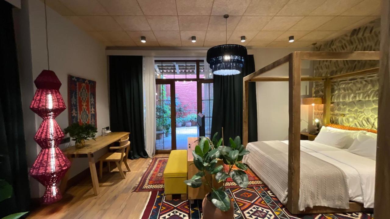Khedi Hotel 第比利斯 外观 照片